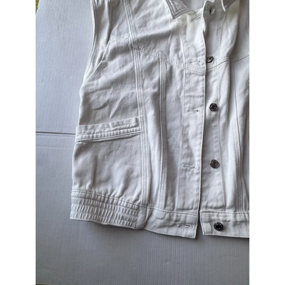 Elan White Wash Denim Jean Button Up Vest‎ NWT Size Medium